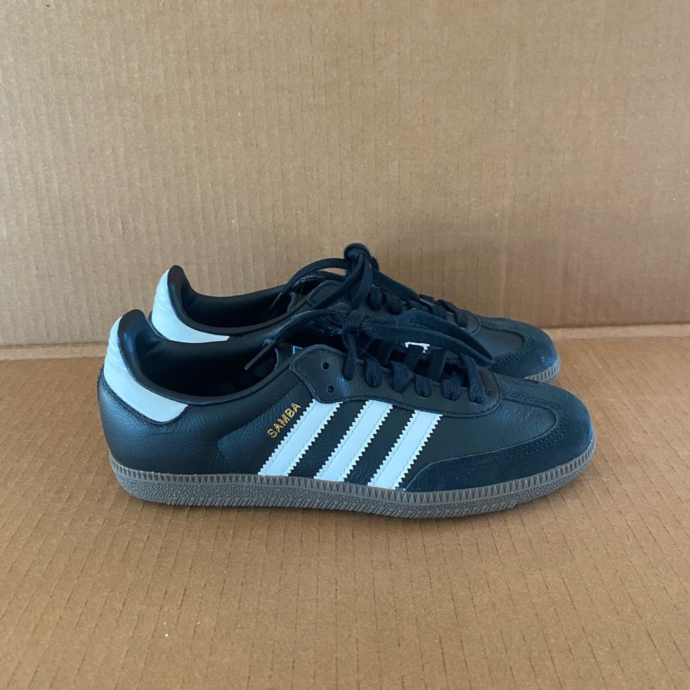adidas Women's Samba OG 'Core Black/Cloud White/Gum' | US 6
